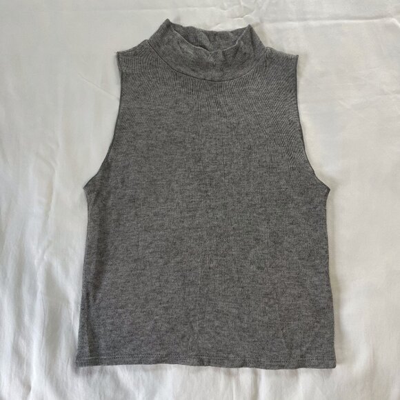 Zara Dark Gray Mockneck Cropped Wool Blend Sleeveless Tee | Size S - Picture 1 of 5